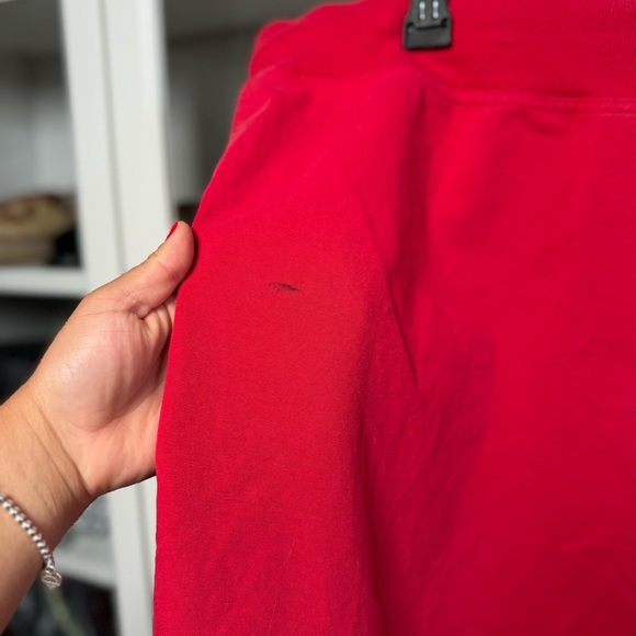 Athletic Works Red Fabric Short Women’s Plus Size 20/2XL - Picture 6 of 6